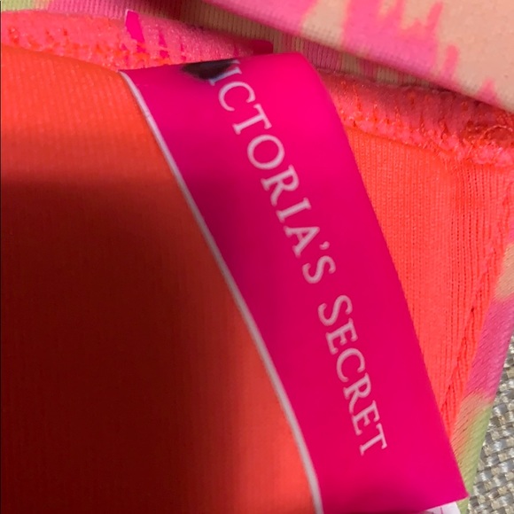 Victoria’s Secret Pink leopard print bikini small - Picture 11 of 12